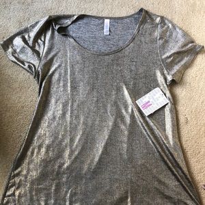 Lularoe Classic Tee Medium